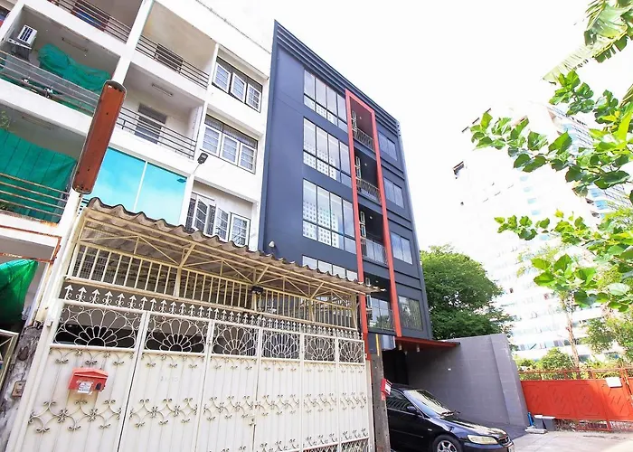 Oyo 322 Shady 32 Hotel Bangkok